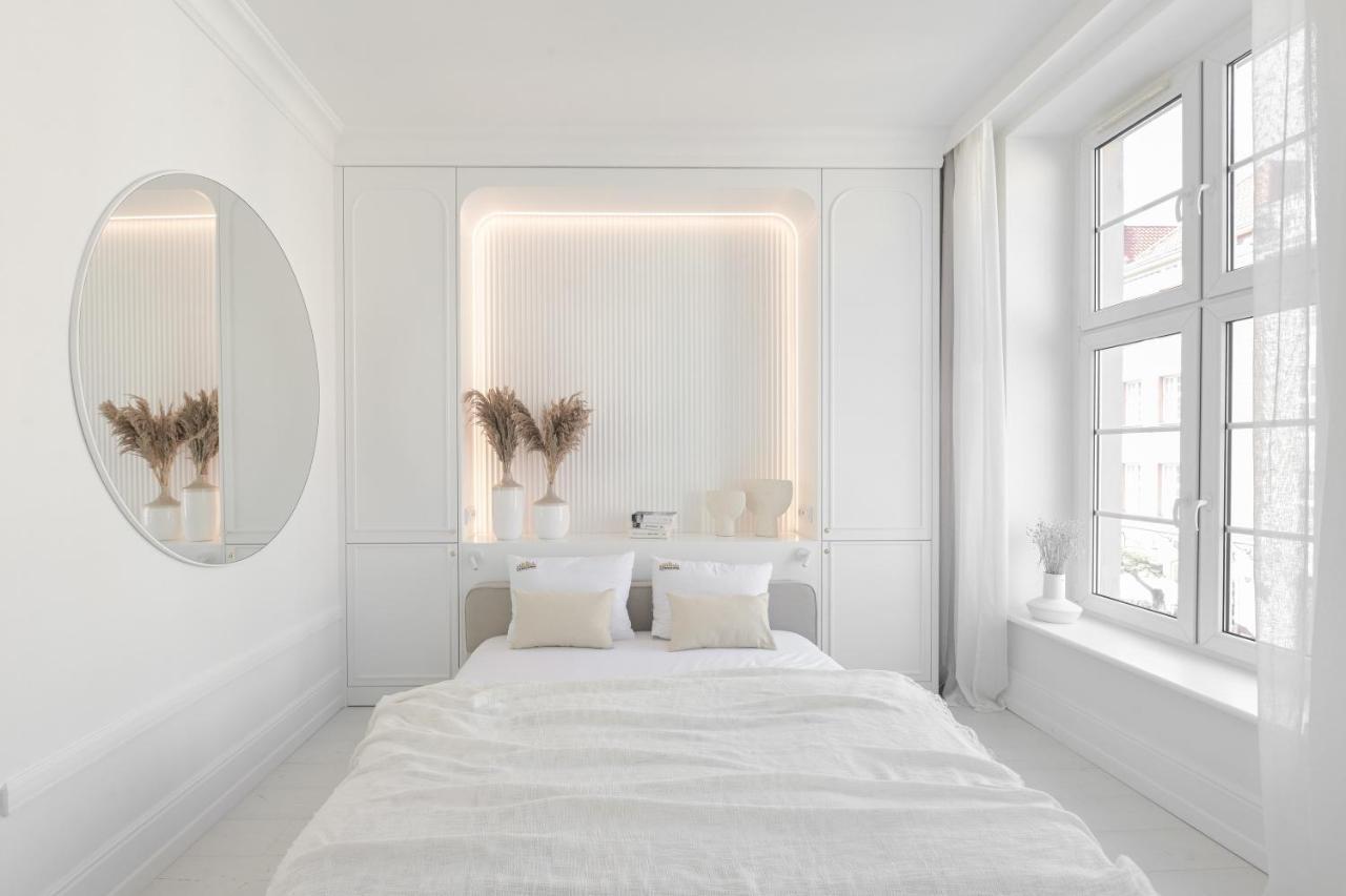 Old Town Pure White By Downtown Apartments Danzig Exterior foto